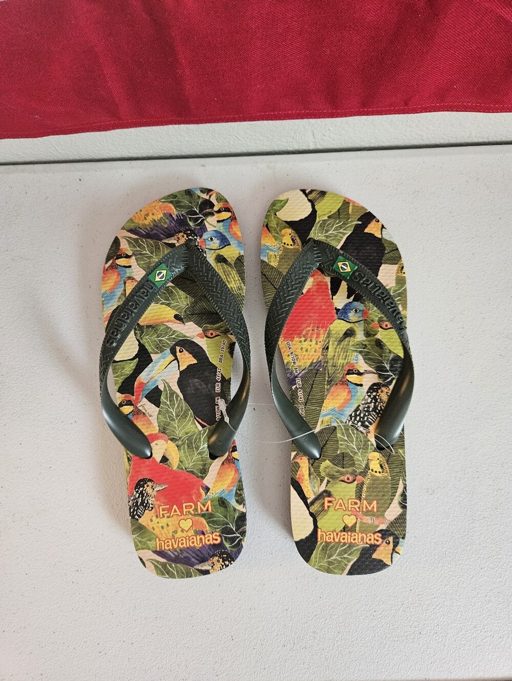 NWOT Adidas Farm Rio Flip Flops Size 9/10W 8M